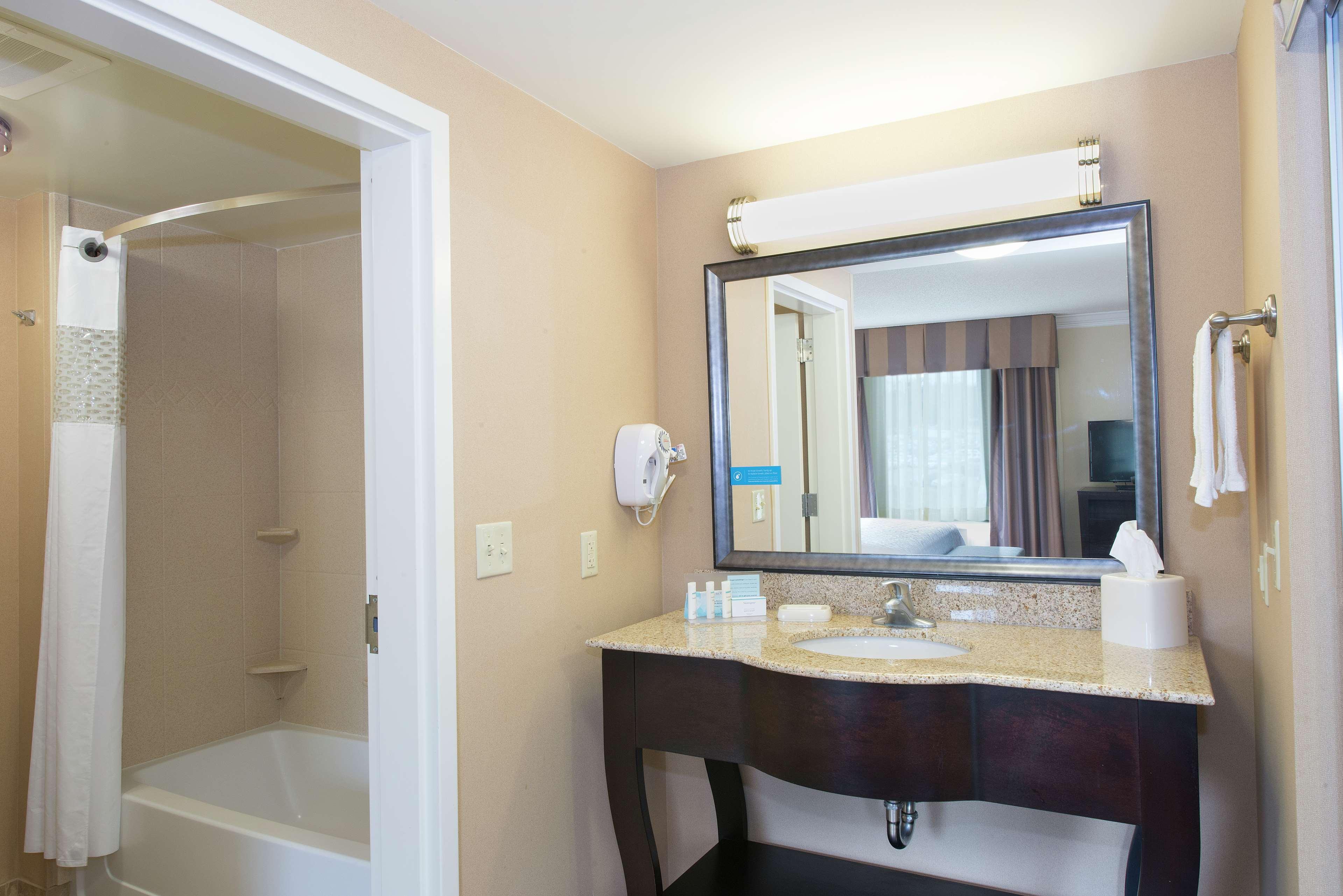 Hampton Inn & Suites סקוטסבורו מראה חיצוני תמונה
