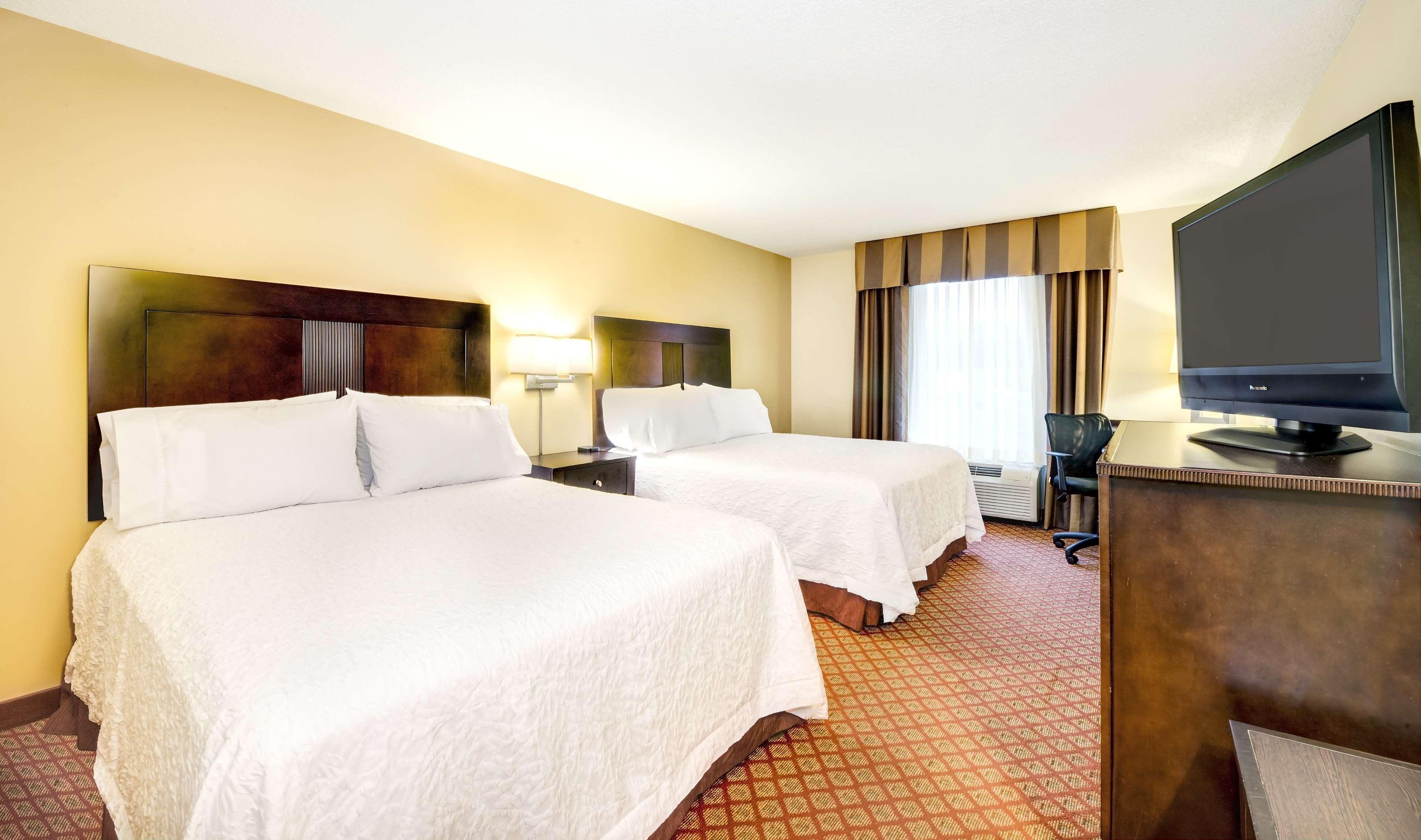Hampton Inn & Suites סקוטסבורו מראה חיצוני תמונה