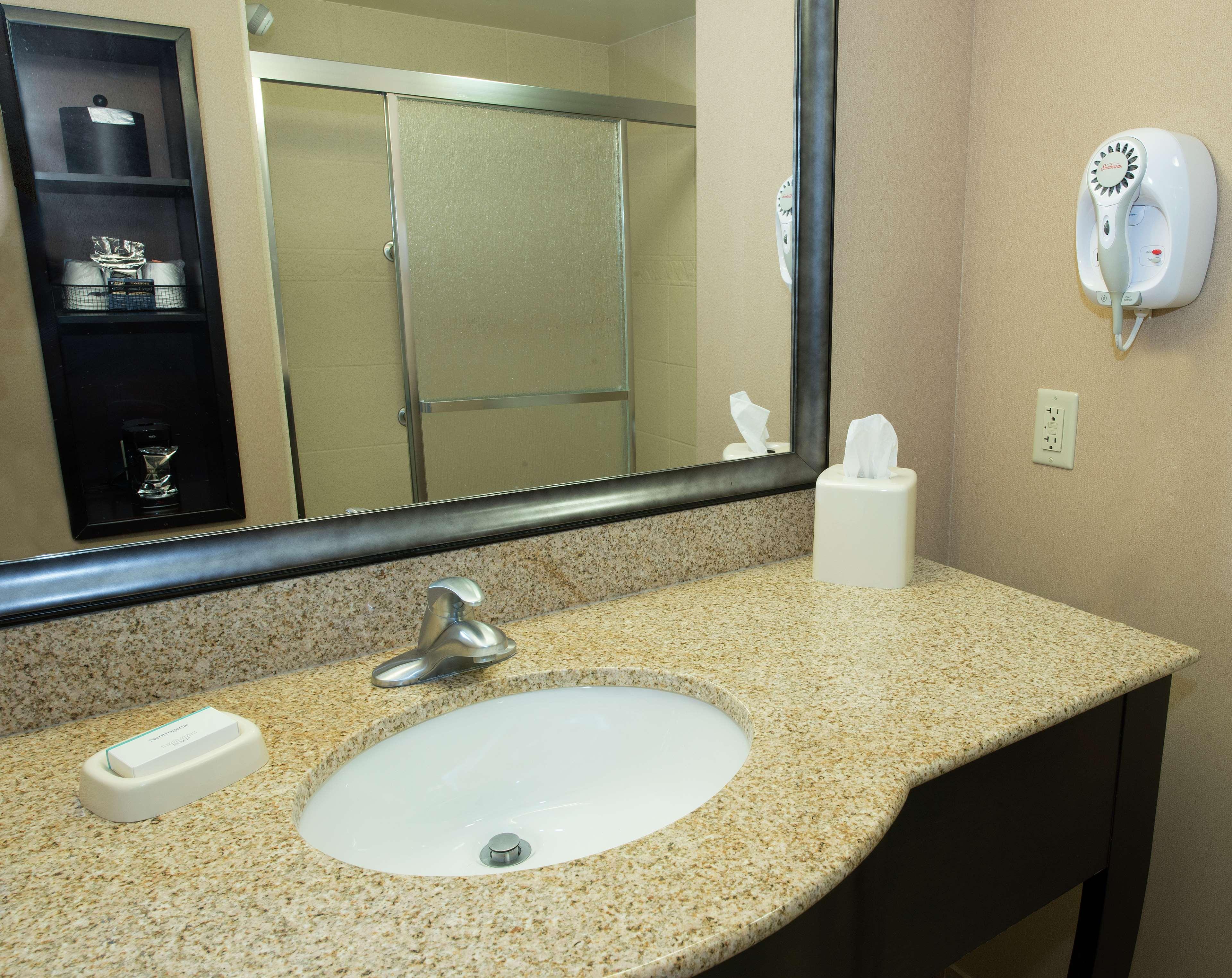 Hampton Inn & Suites סקוטסבורו מראה חיצוני תמונה