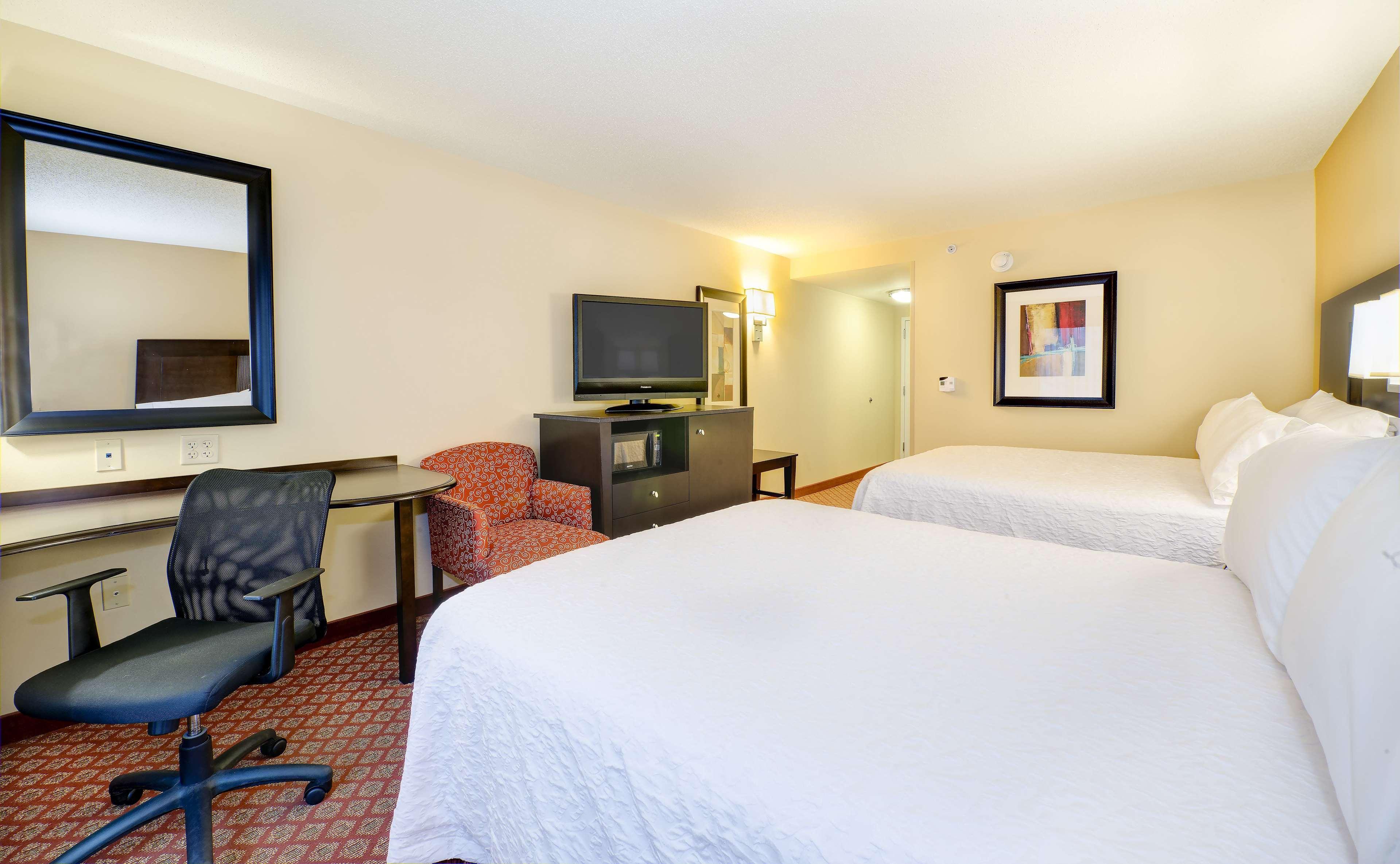 Hampton Inn & Suites סקוטסבורו מראה חיצוני תמונה