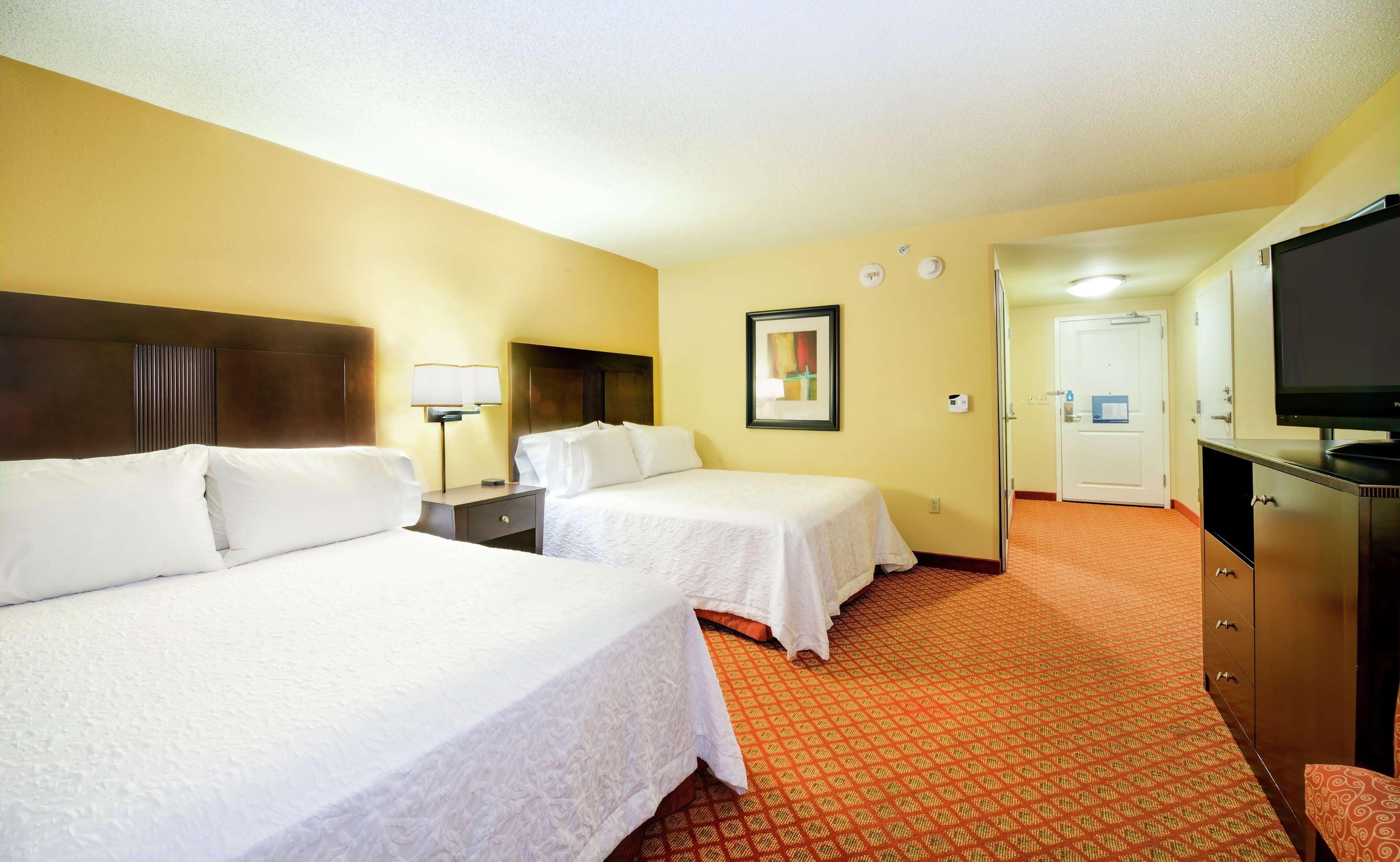 Hampton Inn & Suites סקוטסבורו מראה חיצוני תמונה